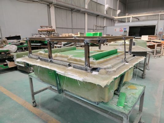 Contrôle de machine CNC Moule en PRF avec forte résistance à la corrosion et options personnalisables