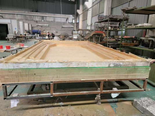 Contrôle de machine CNC Moule en PRF avec forte résistance à la corrosion et options personnalisables