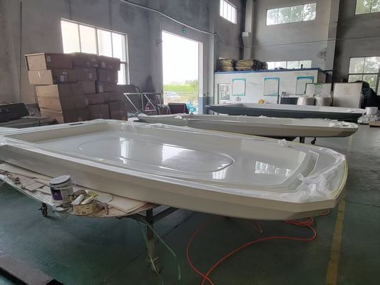 Couvercle haut en FRP résistant aux UV pour bateaux, voitures et bus