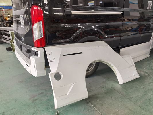 Logement en fibre de verre Hand Lay Up RTM SMC Technology avec une grande durabilité et une surface enduite de Ge Coat ou peinte