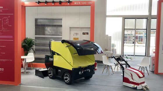 Corps de camion en plastique renforcé de fibre de verre personnalisé avec des pièces de couverture légères Idéal pour les opérations de camions à carburant