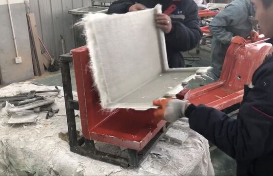 Carrosserie de camion en FRP de haute durabilité personnalisée parfaite pour les projets de transport spécialisés et les conditions d'exploitation exigeantes