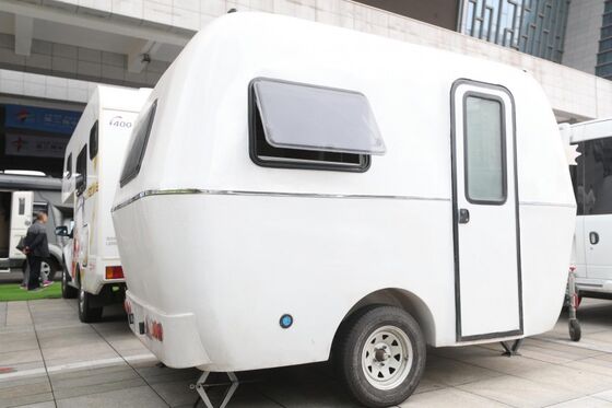 Coque de camping-car monobloc pour camping-car et caravane. Coque de camping-car intégrée en fibre de verre, coque de camping-car à haute rigidité