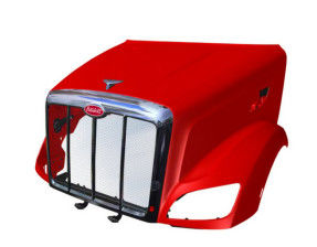 Caisse de camion en PRF (plastique renforcé de fibres) haute durabilité offrant une bonne isolation, parfaite pour les secteurs de la logistique et du transport nécessitant une protection de la cargaison.